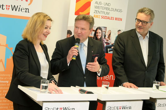 Anita Bauer, Michael Ludwig, Peter Hacker (v.l.n.r.) | Jobst/PID Anita Bauer, Michael Ludwig, Peter Hacker (v.l.n.r.)